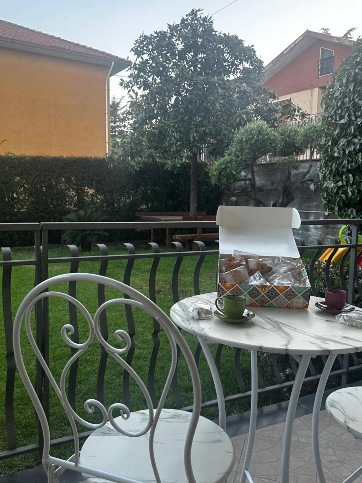 Etna Holiday Zafferana Etnea Exteriör bild